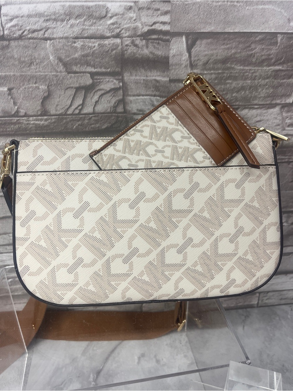 Michael Kors Parker Large Empire Logo Multi-Function Crossbody & Card Case - Picture 5 of 12